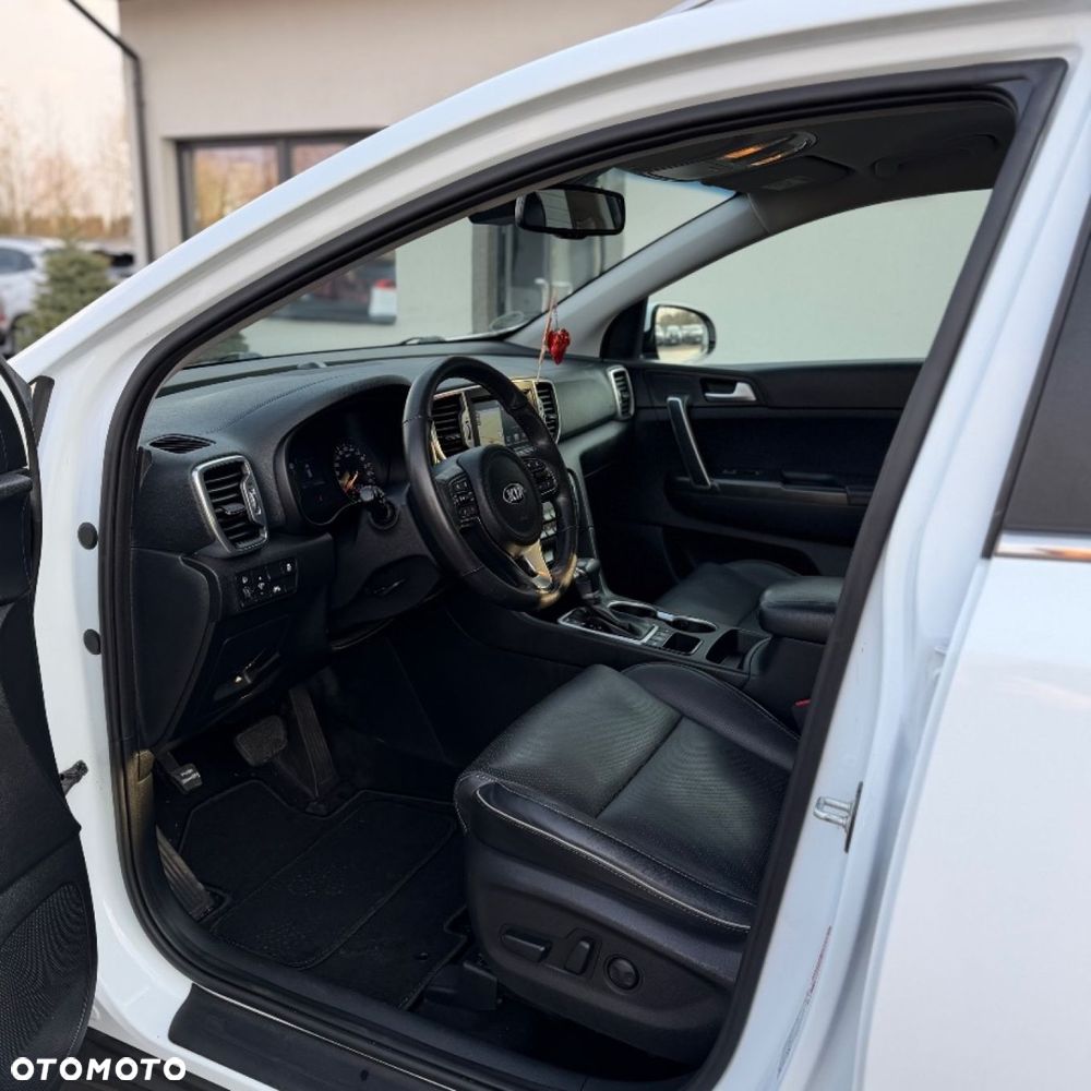 Kia Sportage - 13