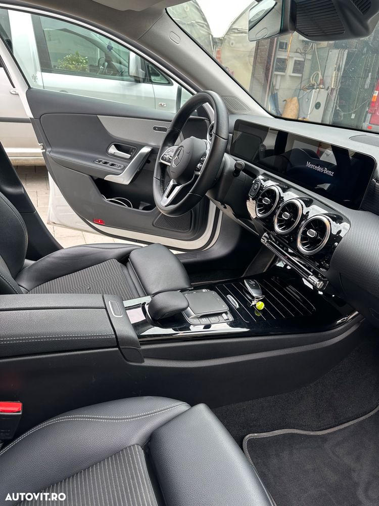 Mercedes-Benz A 250 - 5