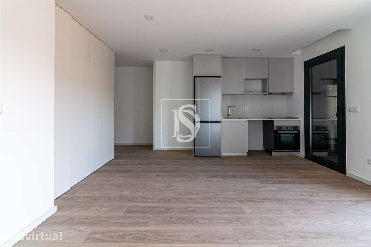 Apartamento T1+1 Arrendamento em Este (São Pedro e São Mamede),Braga - Grande imagem: 2/13