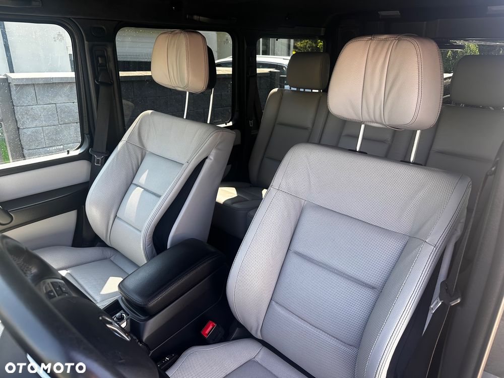 Mercedes-Benz Klasa G 350 d 7G-TRONIC - 26