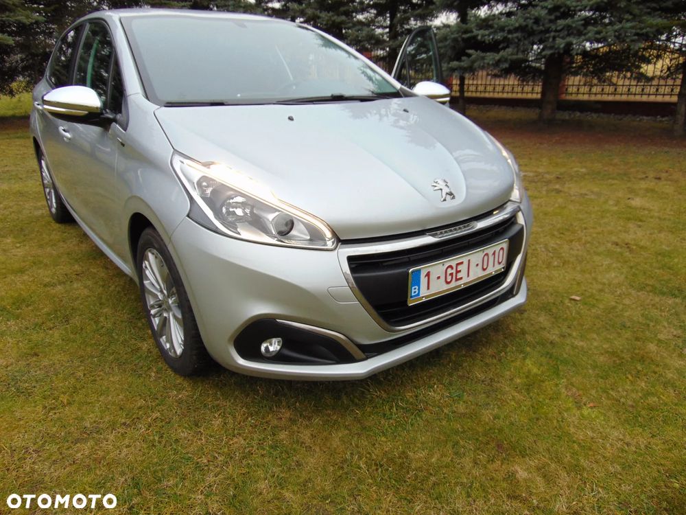 Peugeot 208 82 PureTech Style - 30
