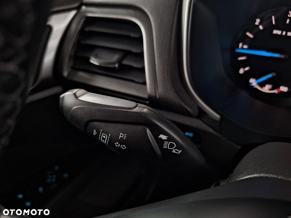 Ford Mondeo 2.0 EcoBlue Trend - 37