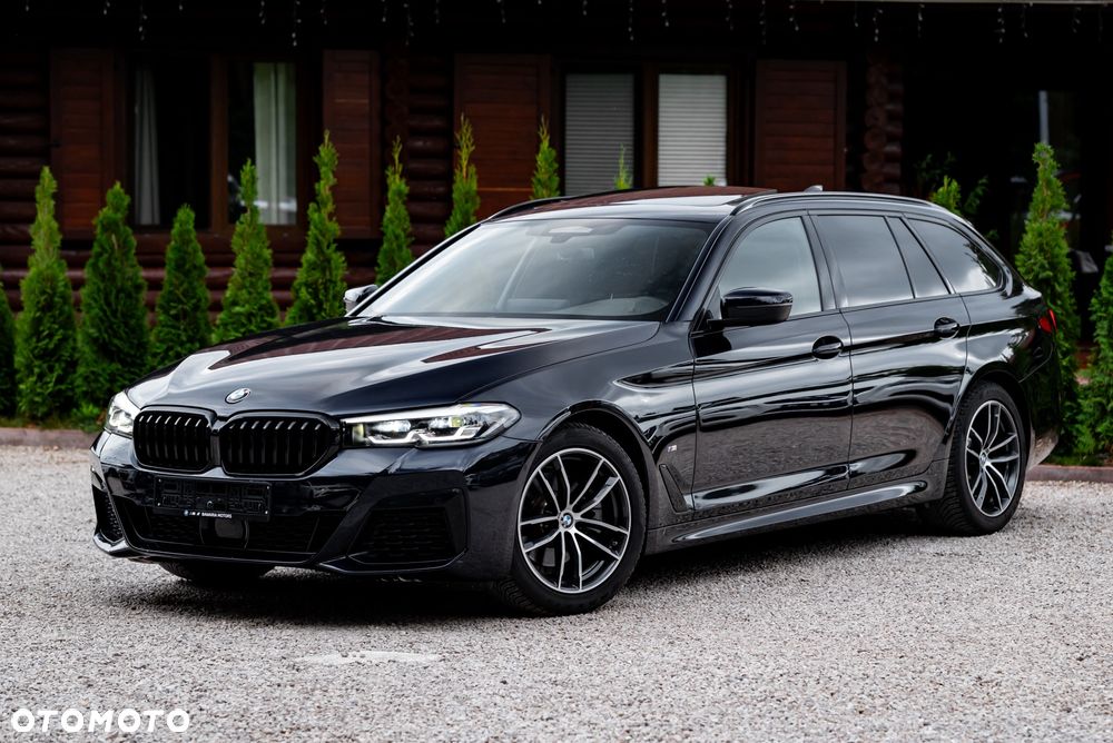BMW Seria 5 520d Touring Sport Line - 2
