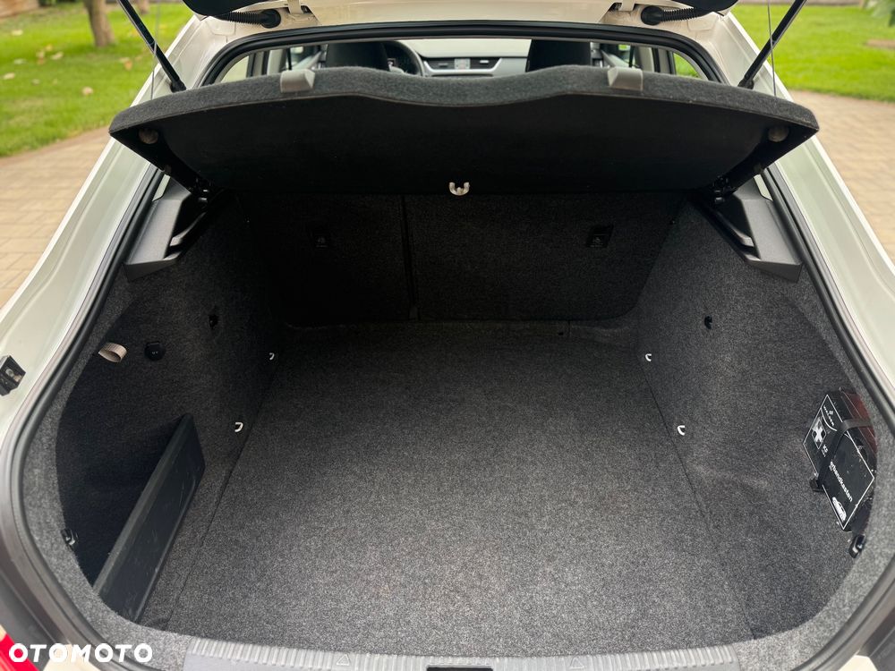 Skoda Octavia 1.6 TDI Ambiente - 14