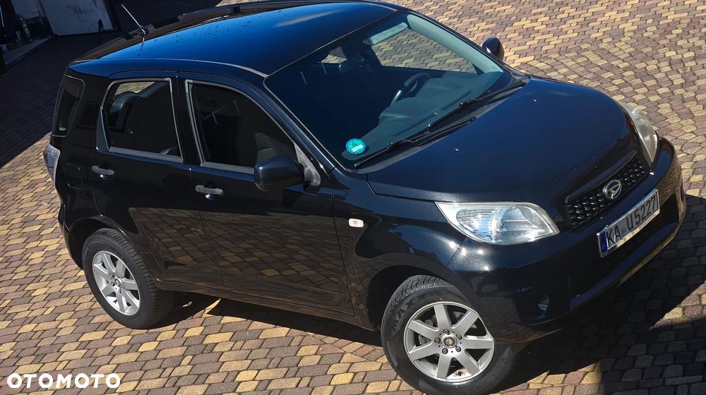 Daihatsu Terios - 1