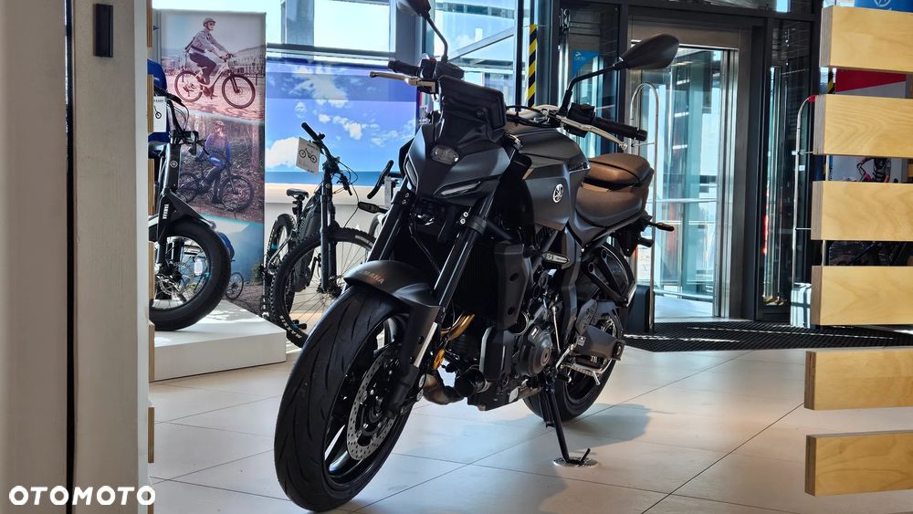 Yamaha MT - 11