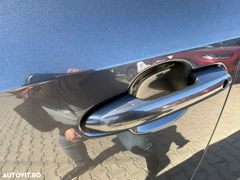 Toyota RAV4 2.5 VVT-iE 4x4 Luxury - 27