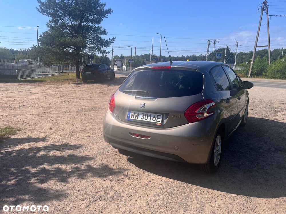 Peugeot 208 1.2 PureTech Style - 3
