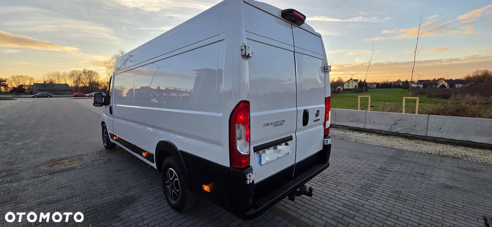 Fiat Ducato  2.3 150 KM L4H2 Maxi Świeżo sprowadzony - 12