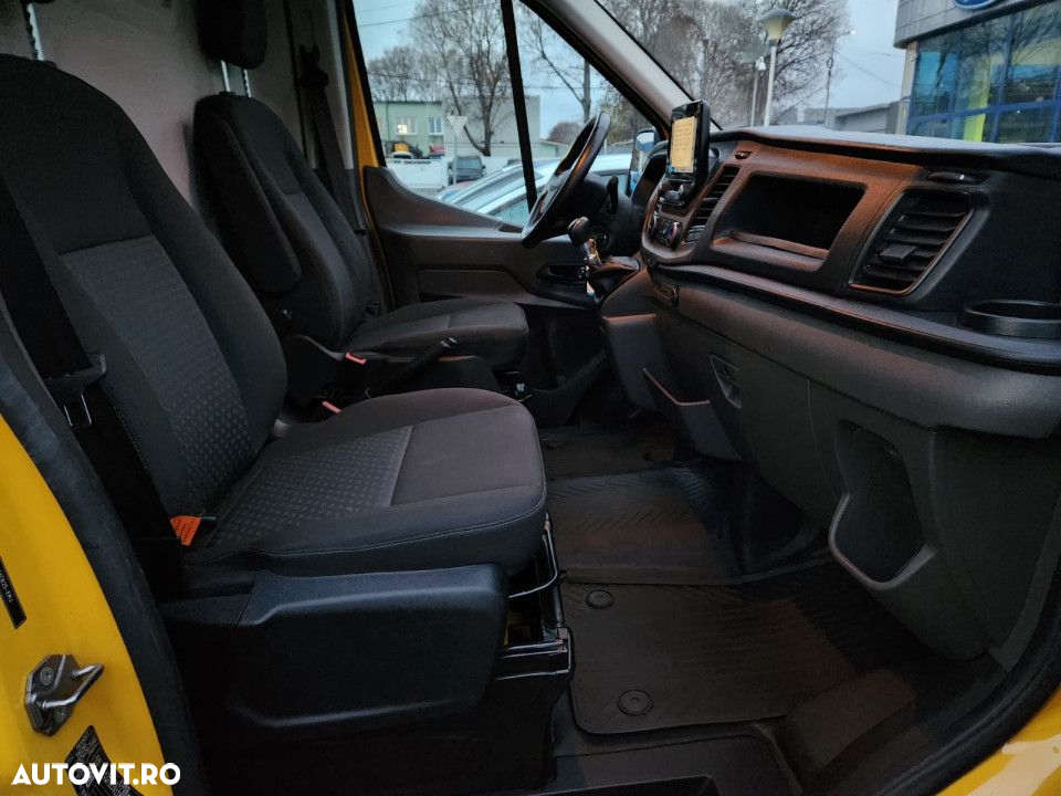 Ford Transit - 22
