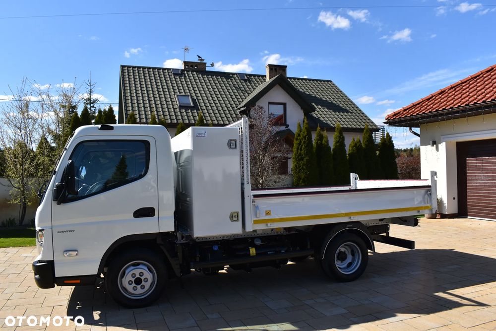 Mitsubishi FUSSO CANTER WYWROTKA - 18