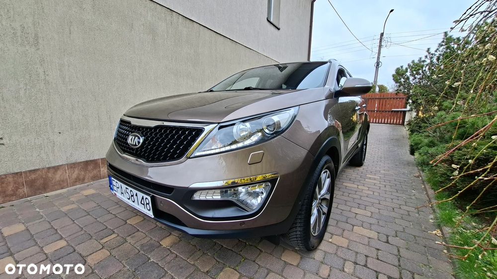 Kia Sportage 1.6 GDI 2WD Dream-Team Edition - 2