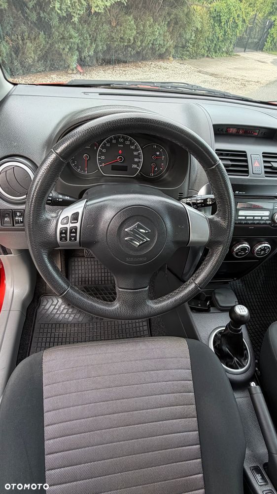 Suzuki SX4 - 26