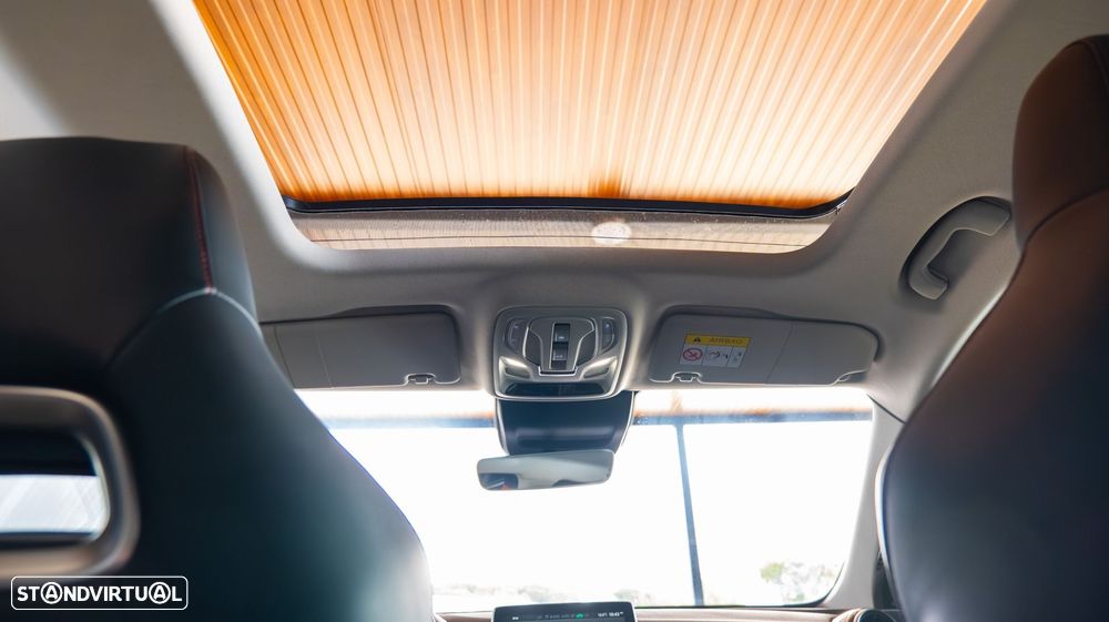 MG EHS 1.5 T-GDI Plug-in Hybrid Luxury - 28