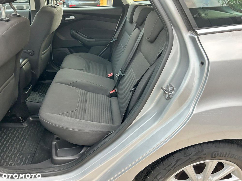 Ford Focus 1.0 EcoBoost Gold X (Trend) - 22