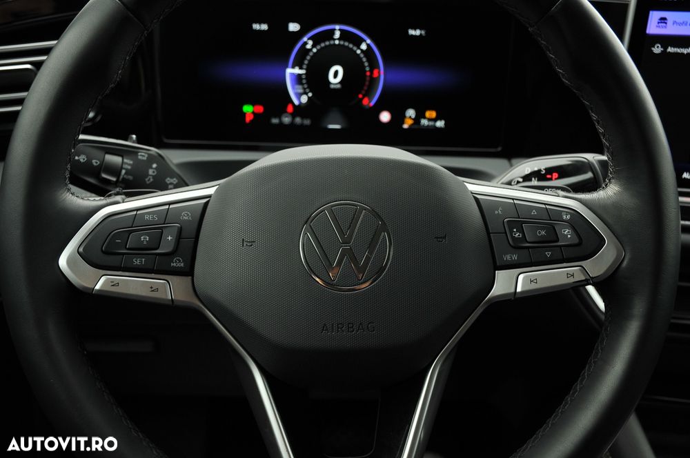 Volkswagen Tiguan - 37