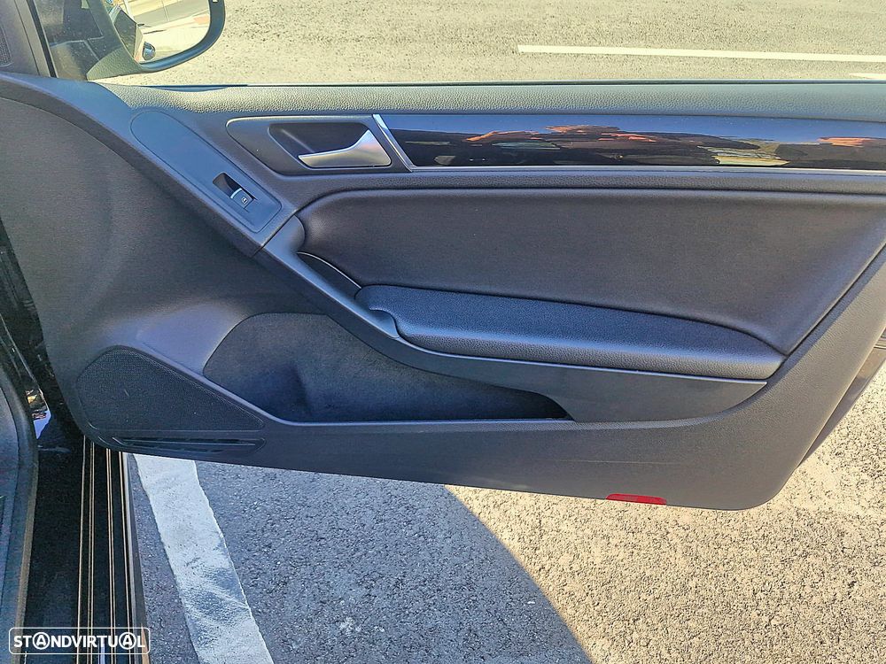 VW Golf Cabriolet 2.0 TSI GTI DSG - 9