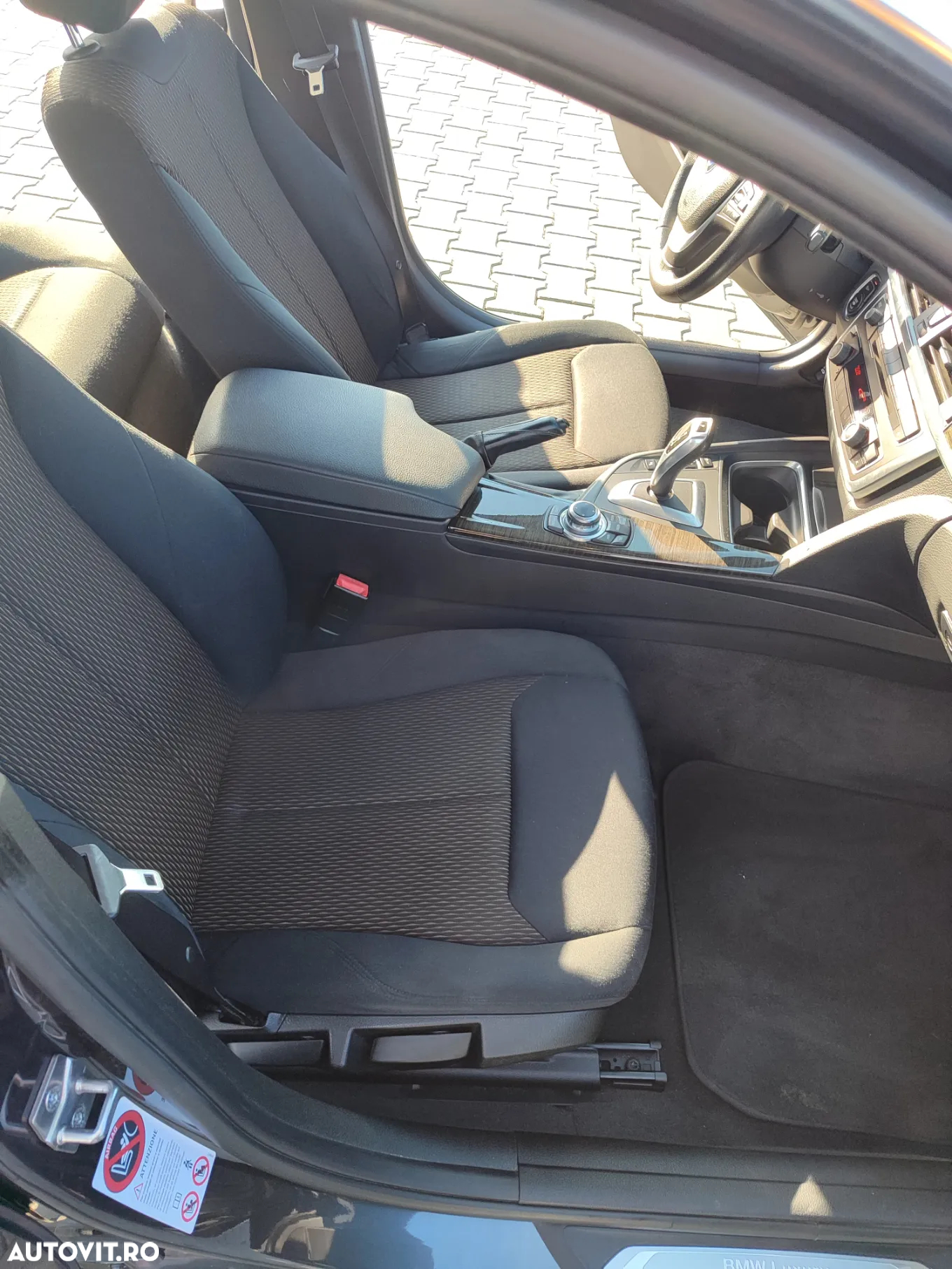 BMW Seria 3 316d Touring Aut. Luxury Line - 18