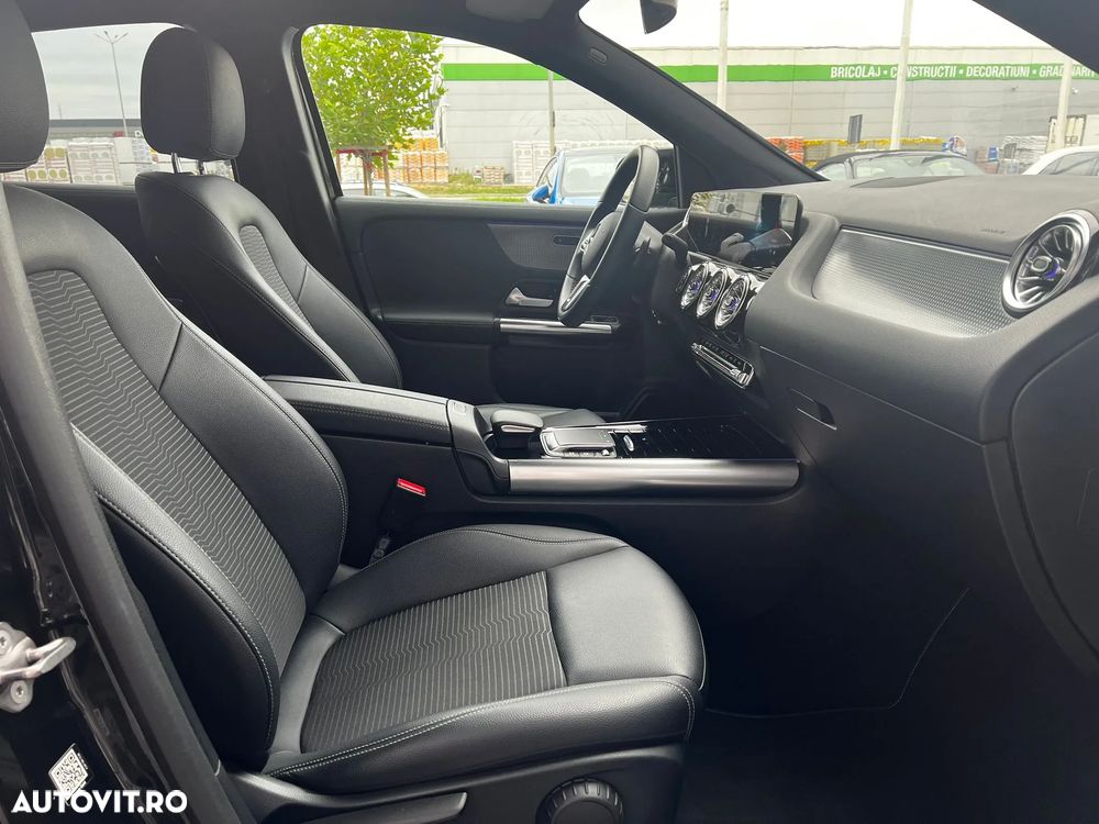 Mercedes-Benz GLA 200 d 8G-DCT - 9