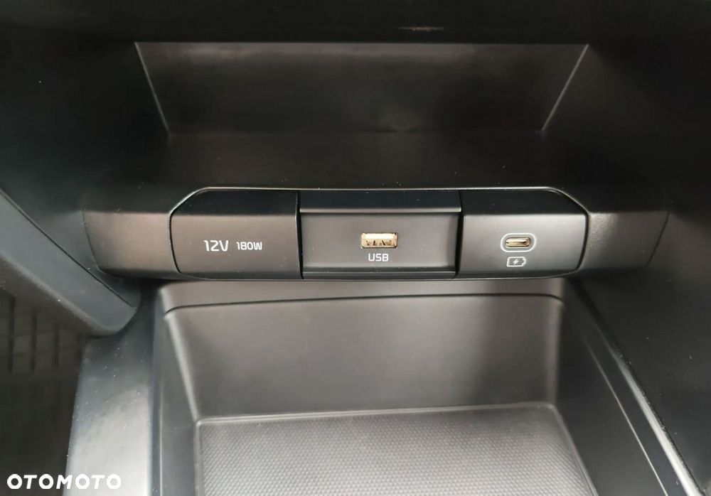 Kia Ceed - 26