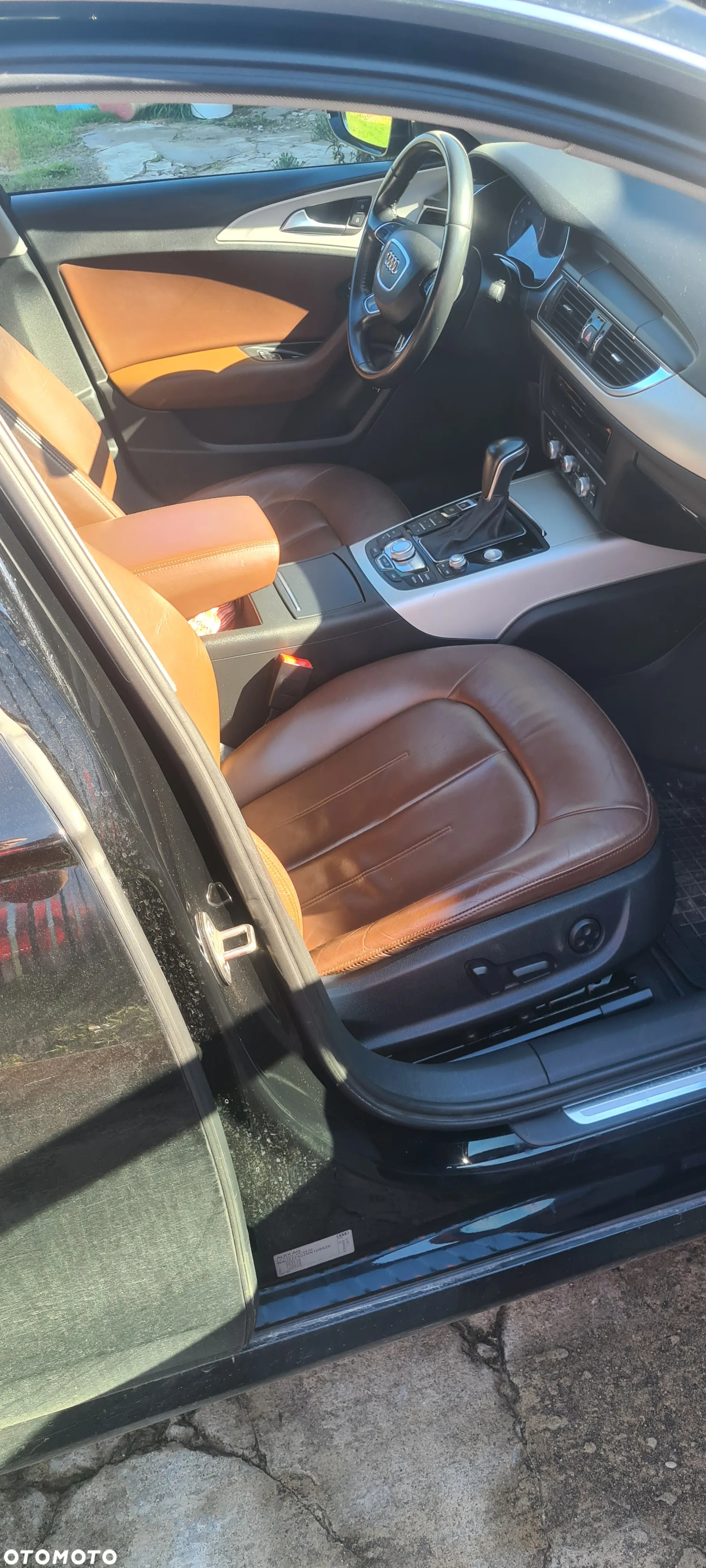 Audi A6 - 6