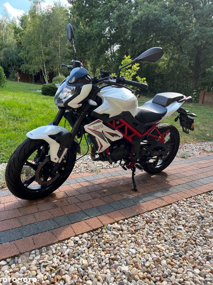 Benelli BN 125 - 10