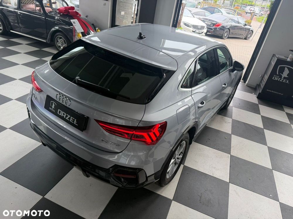 Audi Q3 Sportback - 8