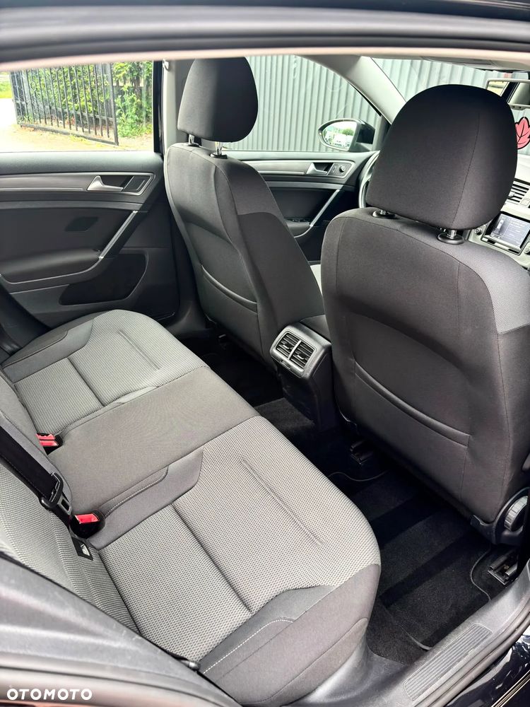 Volkswagen Golf 1.6 TDI 4Motion BlueMotion Technology Comfortline - 19