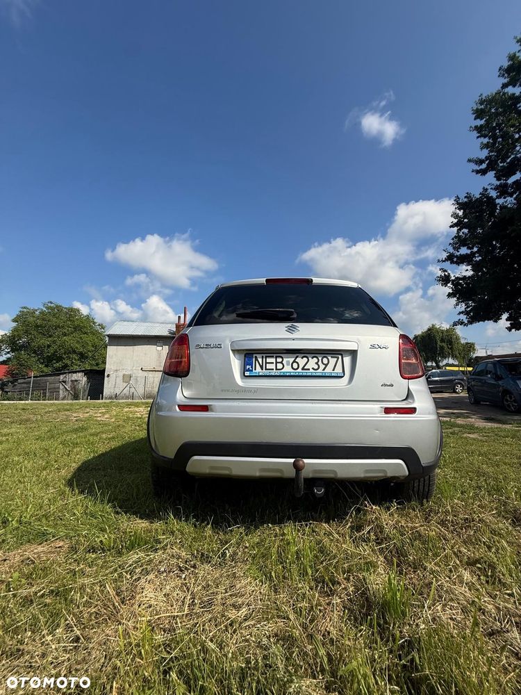 Suzuki SX4 - 8