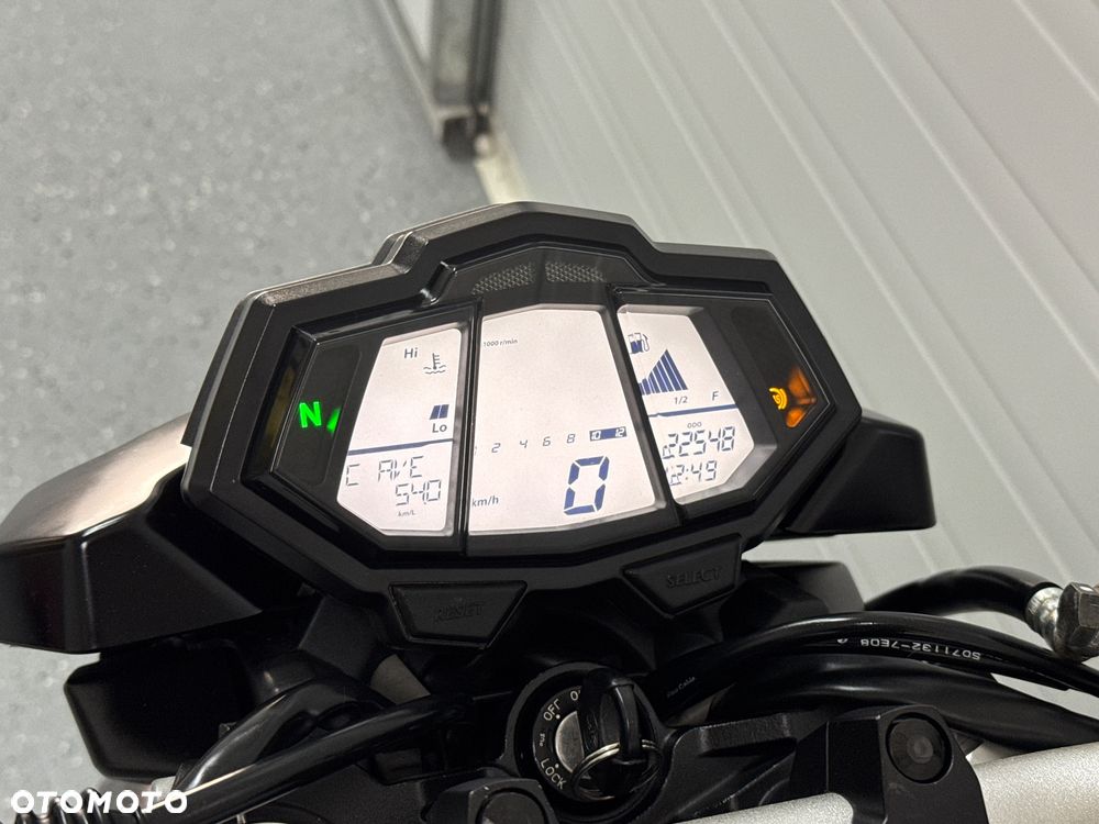 Yamaha MT - 29