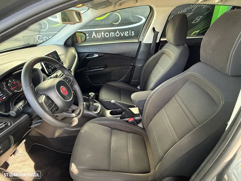 Fiat Tipo Station Wagon 1.3 M-Jet Lounge Tech - 15