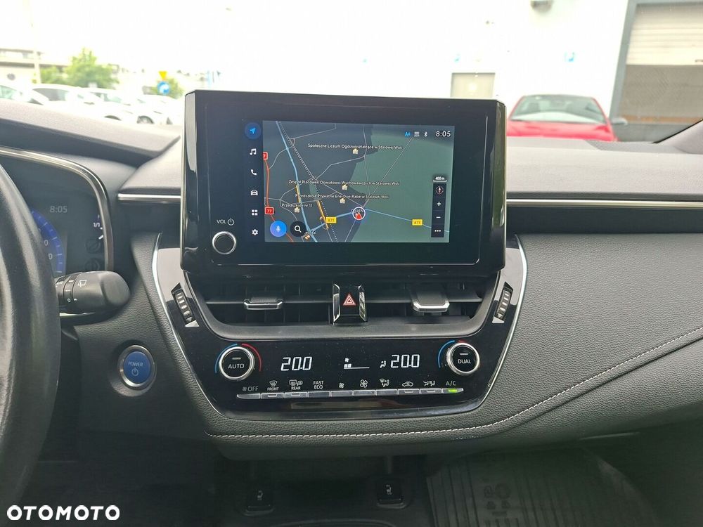Toyota Corolla 1.8 Hybrid Comfort - 17