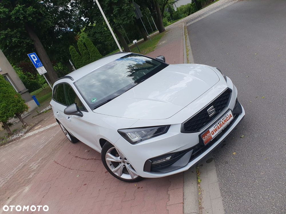 Seat Leon Sportstourer 1.5 eTSI OPF DSG FR - 1