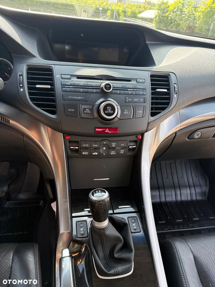 Honda Accord 2.0 Executive - 7
