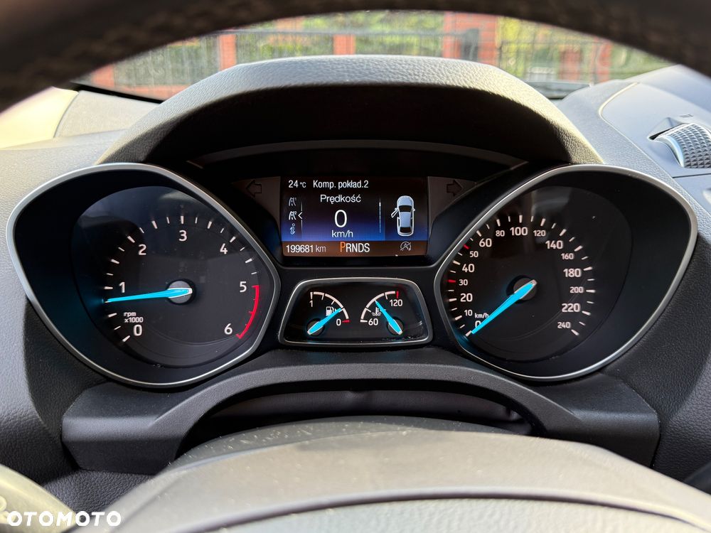 Ford Kuga 2.0 TDCi 4x4 Titanium - 28