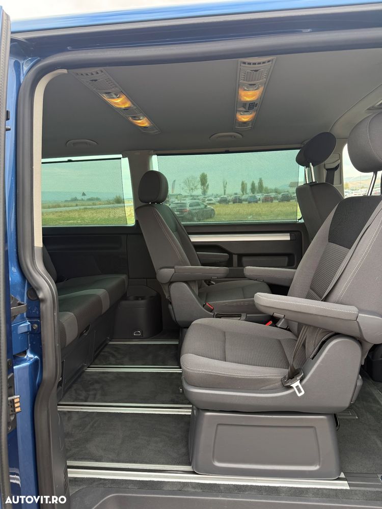 Volkswagen Multivan - 14