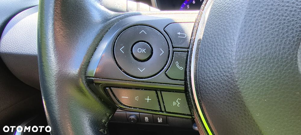 Toyota Corolla 1.8 Hybrid GPF Comfort - 13