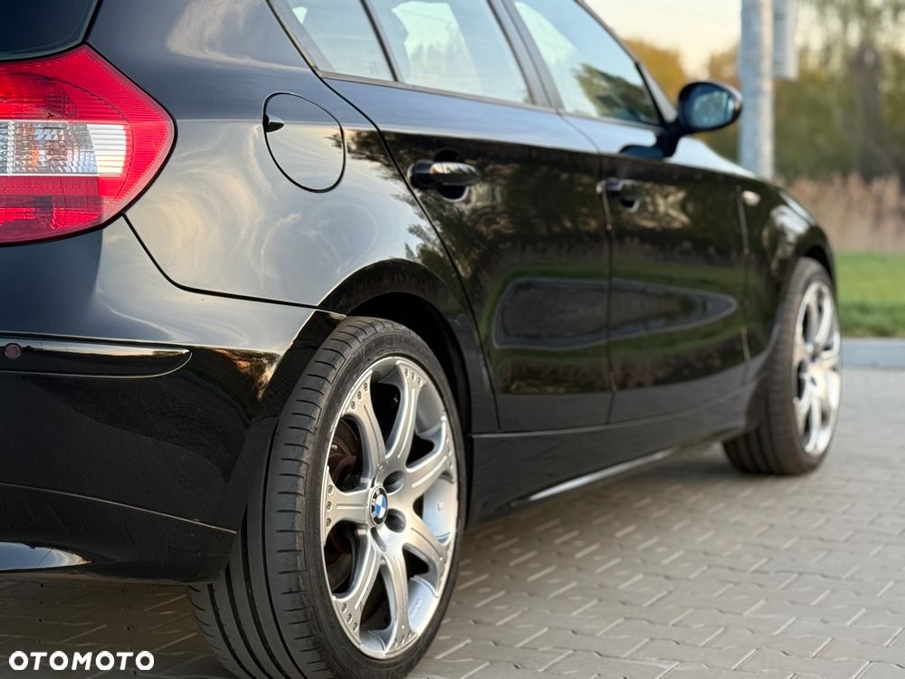 BMW Seria 1 120d DPF - 6