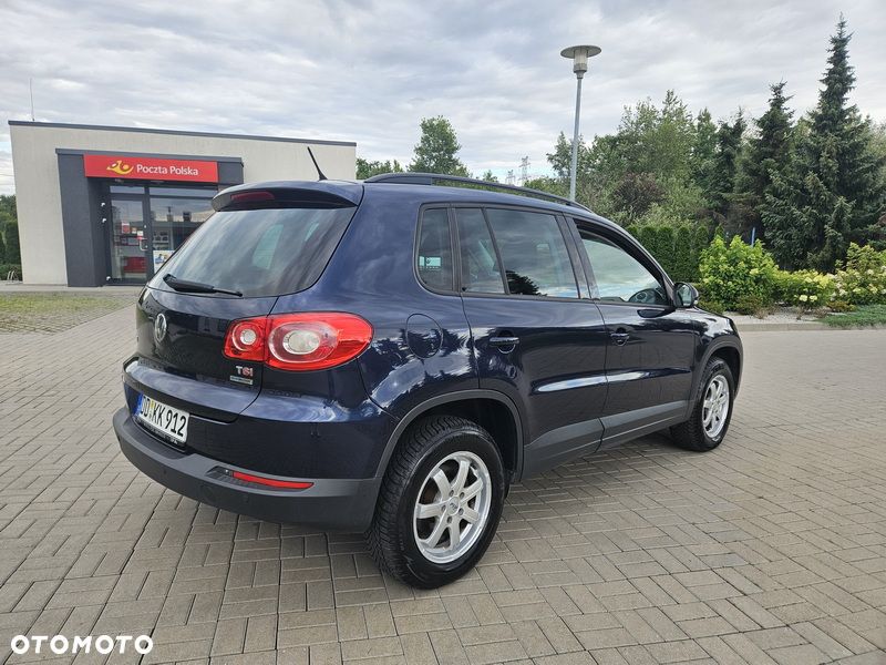 Volkswagen Tiguan - 17