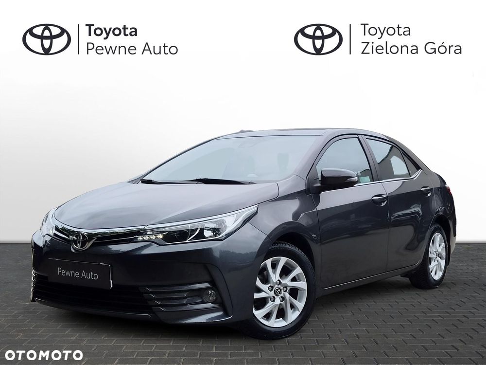 Toyota Corolla 1.6 Classic Plus - 1