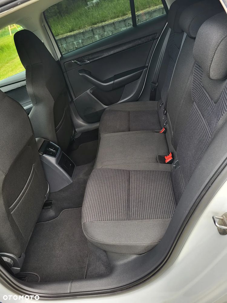 Skoda Octavia 2.0 TDI Tour - 6