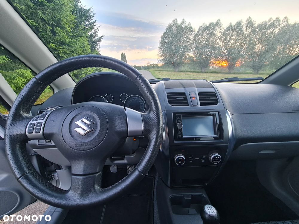 Suzuki SX4 - 14