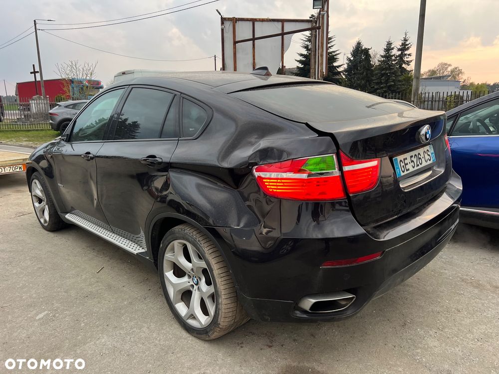 BMW X6 xDrive50i Edition Exclusive - 3