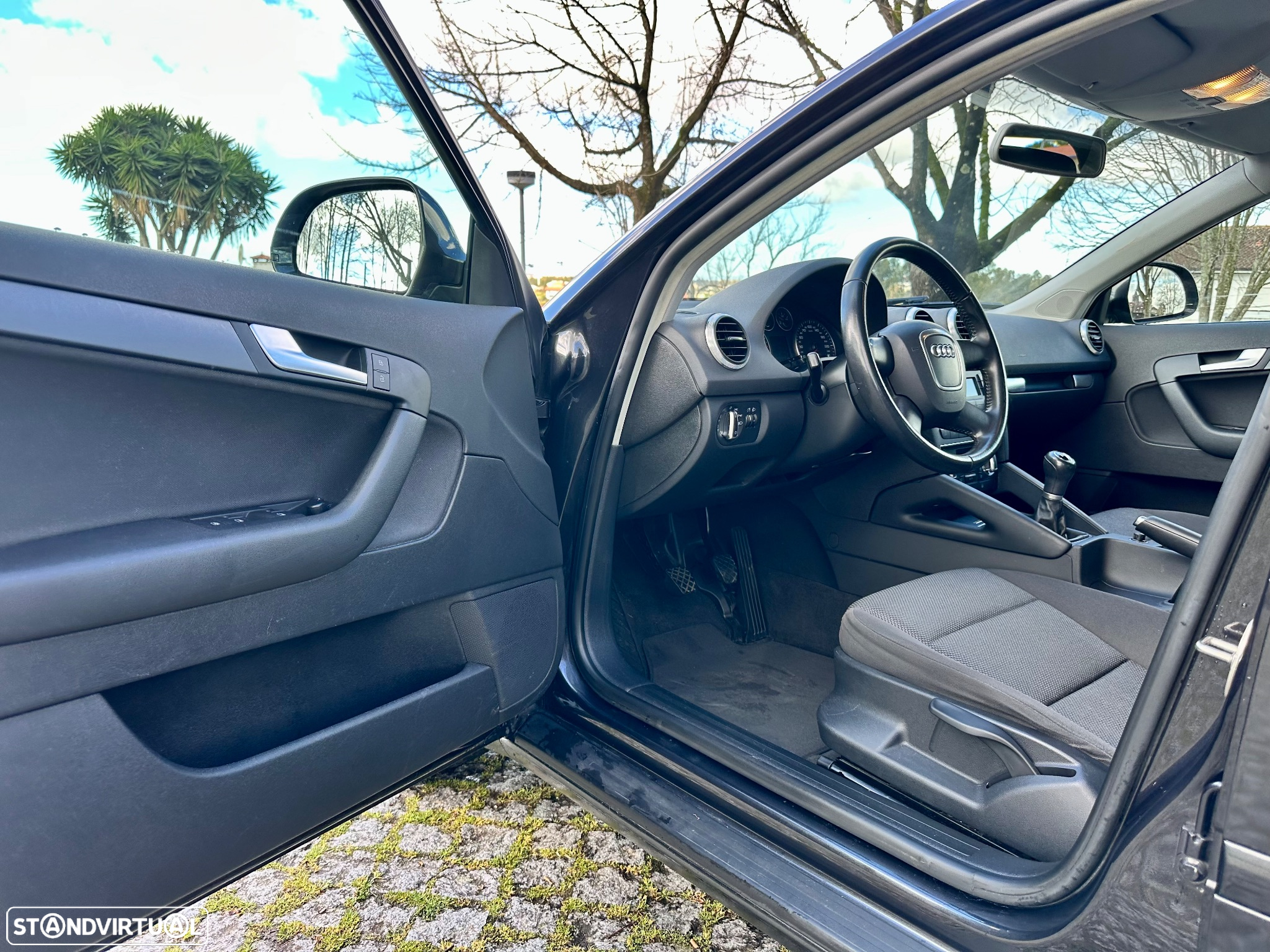 Audi A3 Sportback 1.6 TDI Attraction - 12