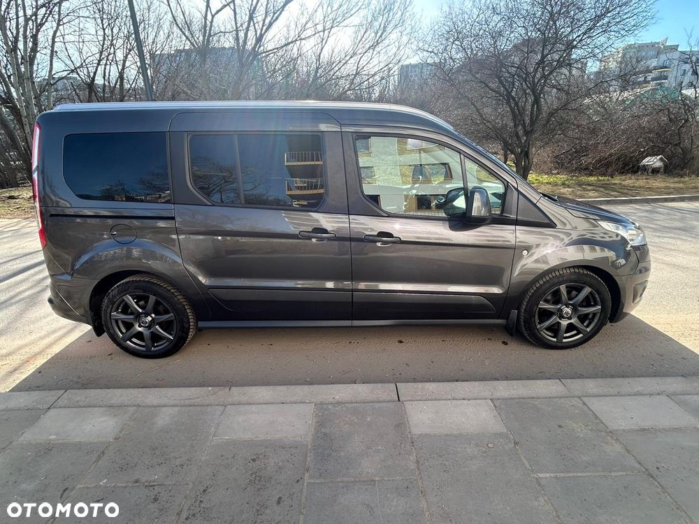Ford Tourneo Connect Gr 1.5 TDCi Titanium - 1