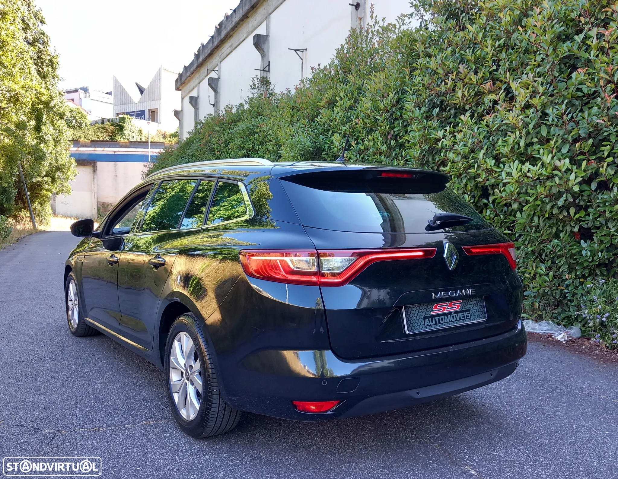 Renault Mégane Sport Tourer 1.5 dCi Limited - 3