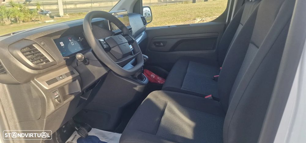 Citroën Jumpy M L2H1 1.5 120 cv - 8