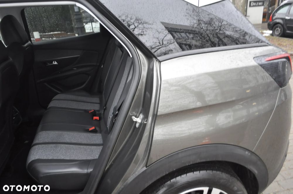 Peugeot 3008 1.6 THP Allure S&S EAT6 - 16