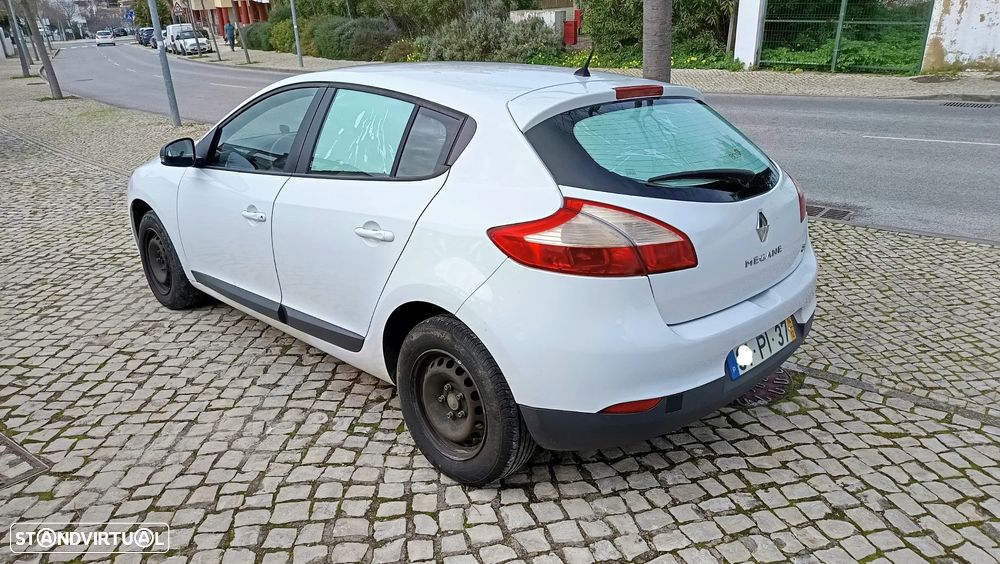 Renault Mégane 1.5 dCi Dynamique S - 1