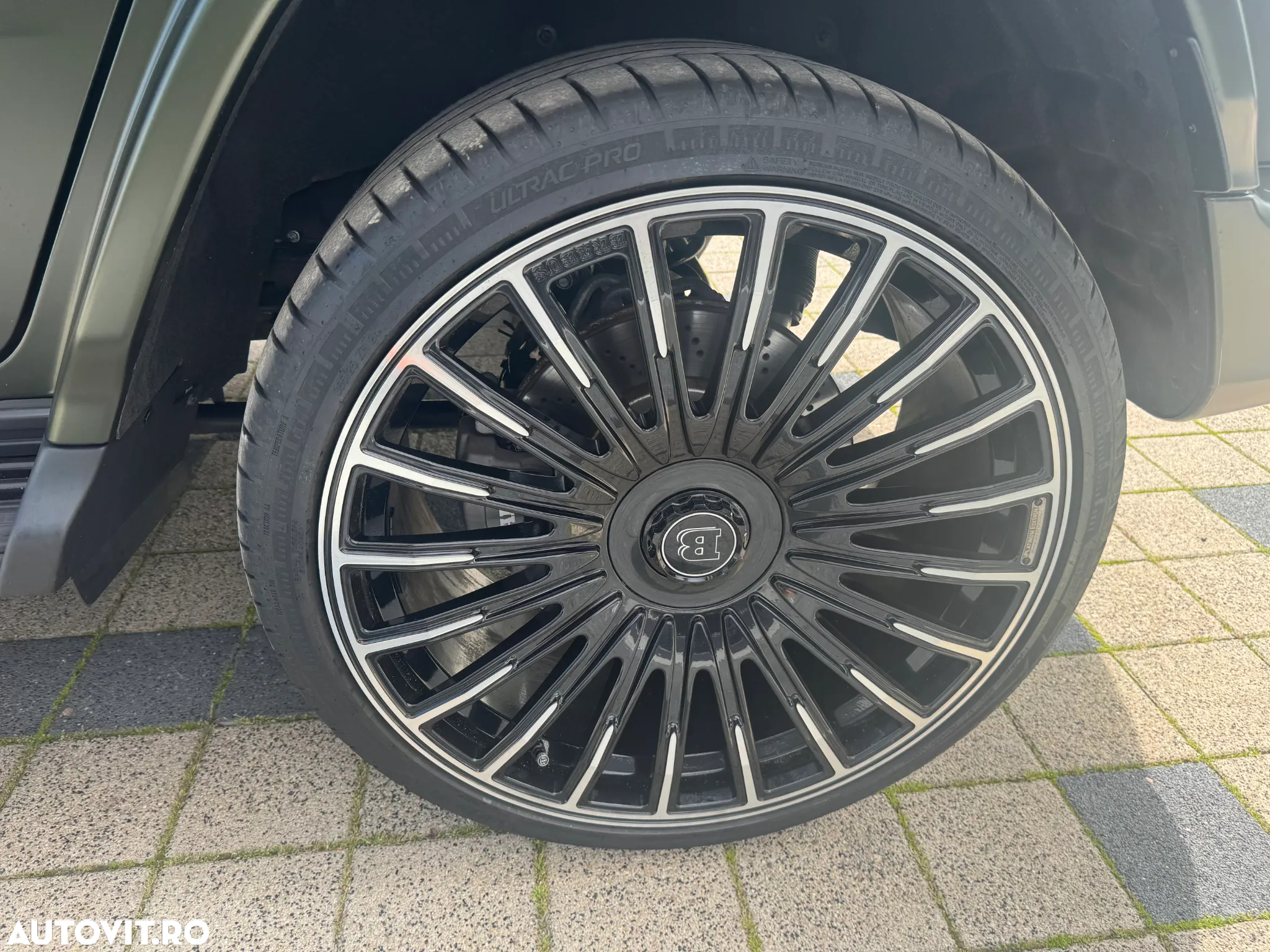 Mercedes-Benz G AMG 63 AMG Speedshift 9G-TRONIC - 25